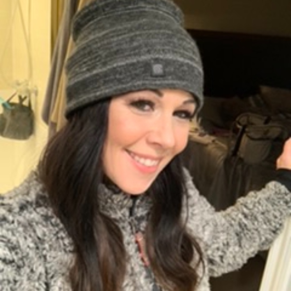 Meet your Posher, Posh